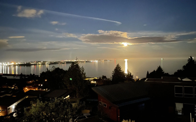 HOV B&B House -Hospitality Ocean view Victoria-