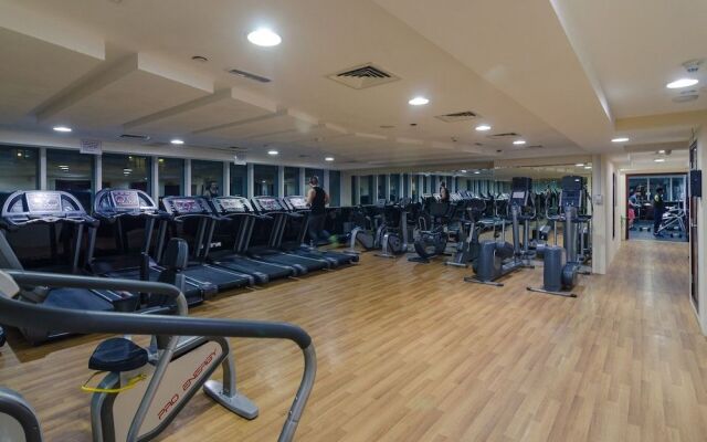 Al Ashrafia Holiday - Marina Pinnacle