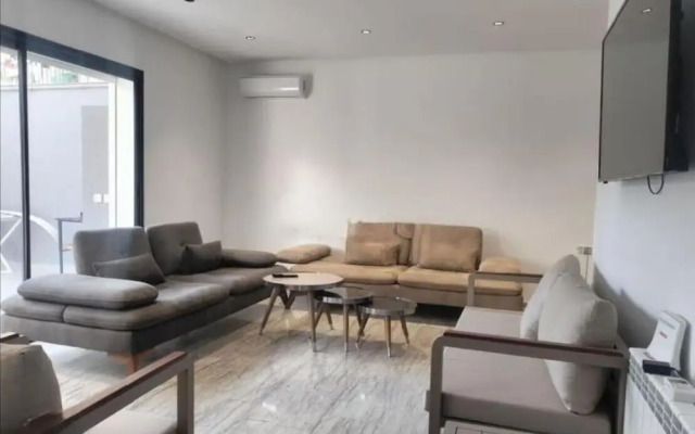 Luxury Appart With Pool Near to the Beach