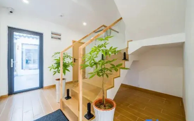 Zhouzhuang Chunfeng Zui Linhe Boutique Homestay