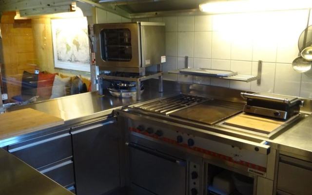 Karis Sch r Lenk in Lenk