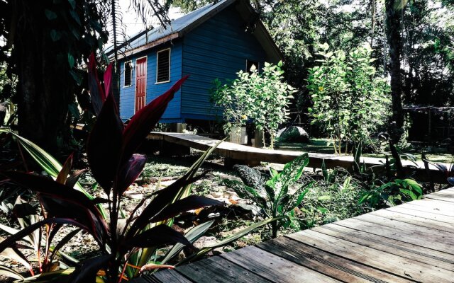 Belmopan Tiny Houses