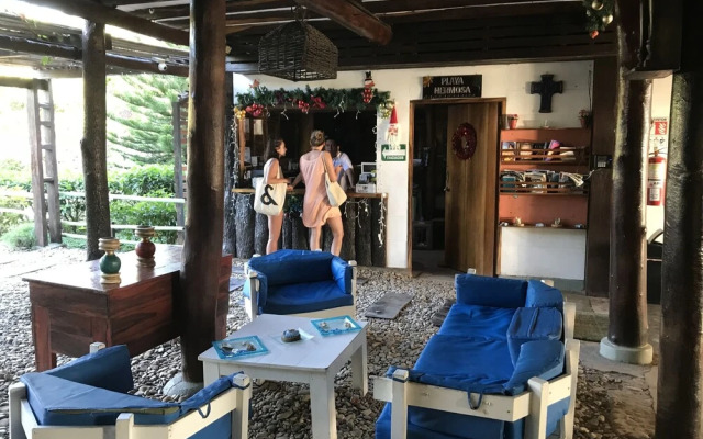 Playa Hermosa Ecolodge
