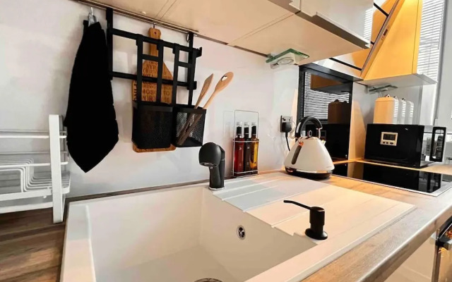 Remarkable 1-bed Apartment in Dundee