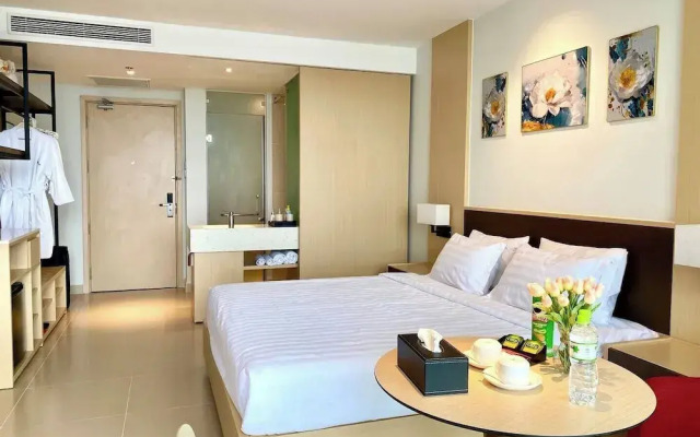 EMS HOUSE Sea View Apartment - The Arena Cam Ranh - фото 2
