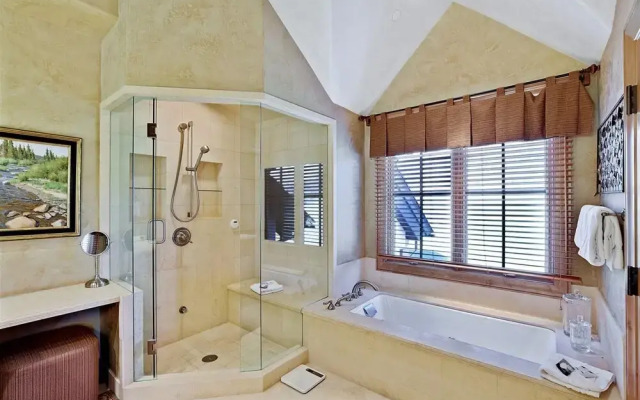 Snowmass Owl Creek 9905