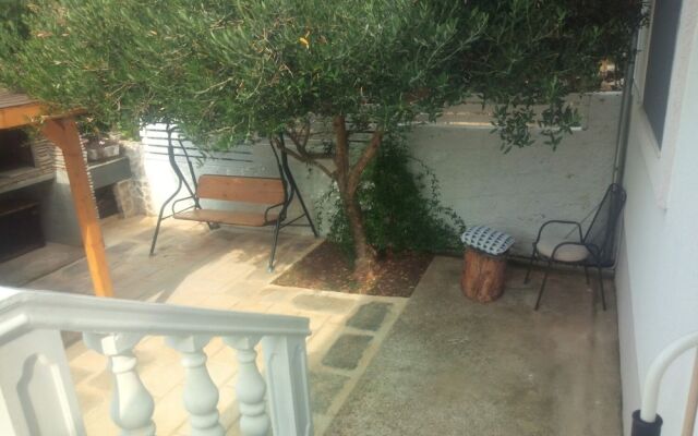 Tecupa - 50 M From the sea - A1