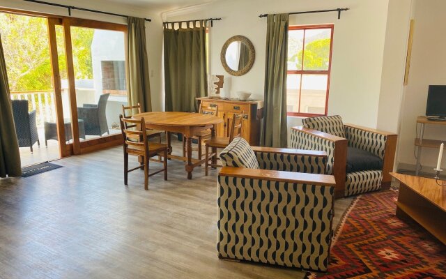 Mimosa Lodge