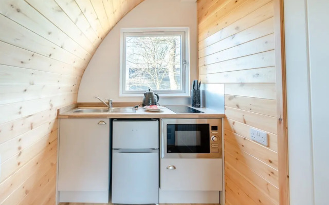 Carlton Manor Pod 10