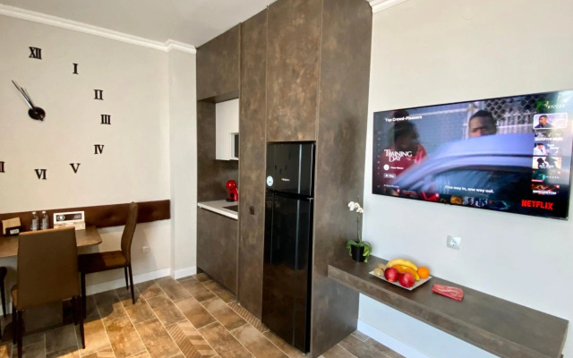 Luxury Apartments Ivon