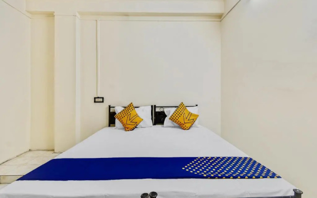 Gokul Plaza by OYO Rooms