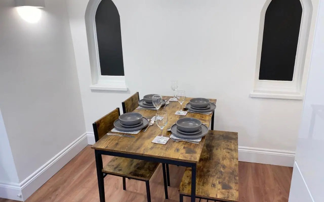 Westons Hideaway, 2 Bed, 6 mins walk to beach