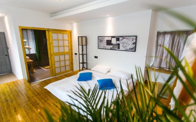 Tongli Yiyun Shuishe Boutique Hotel