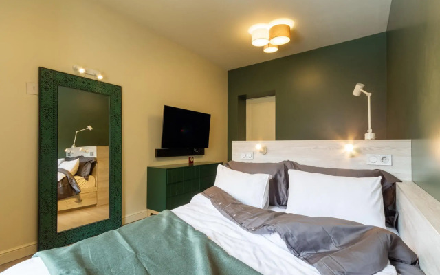 Апартаменты на улице Марата