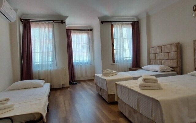 Alp Otel