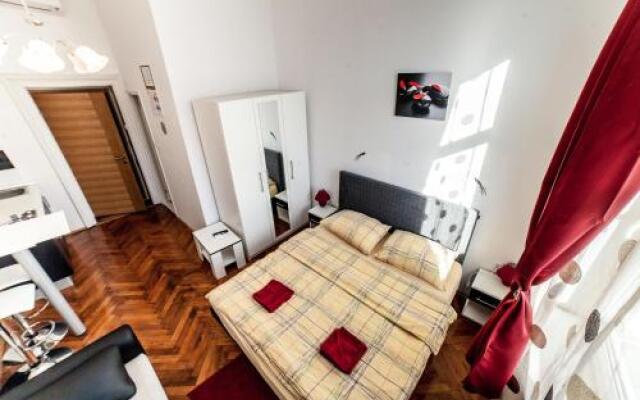 Palmers Apartments and Rooms