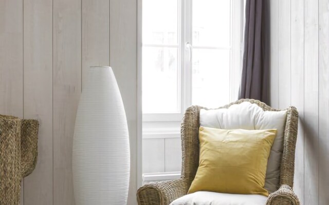 Le Hublot - Cocon Intra Muros