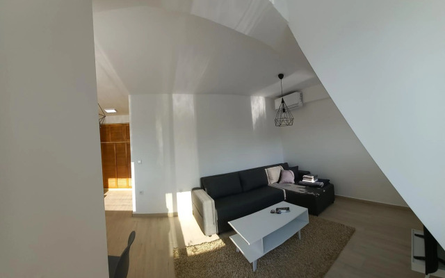 Studio close to town centar