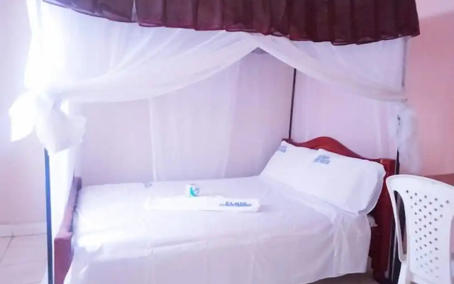 Elris Guest House & Hotel