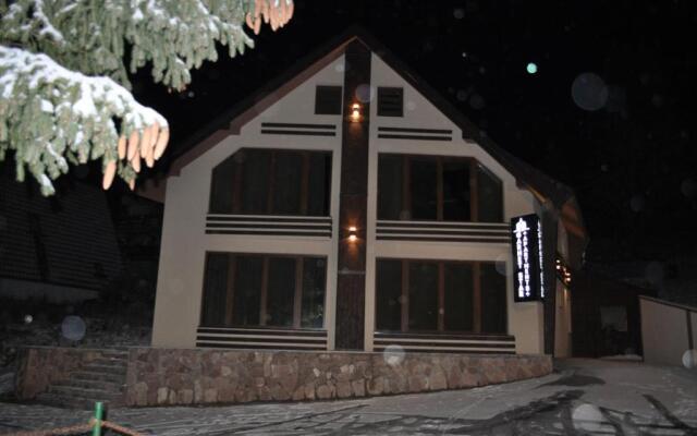 Garnet Star Apartments, Kopaonik, apartman broj 4