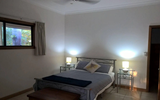 Magnetic Island Bed And Breakfast