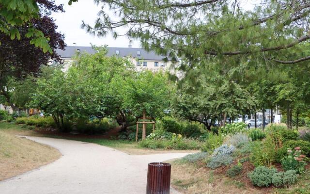 Grand studio design proche de La Défense