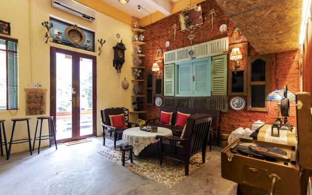 Ancient Saigon House BenThanh Center