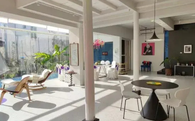 Y Art bnb