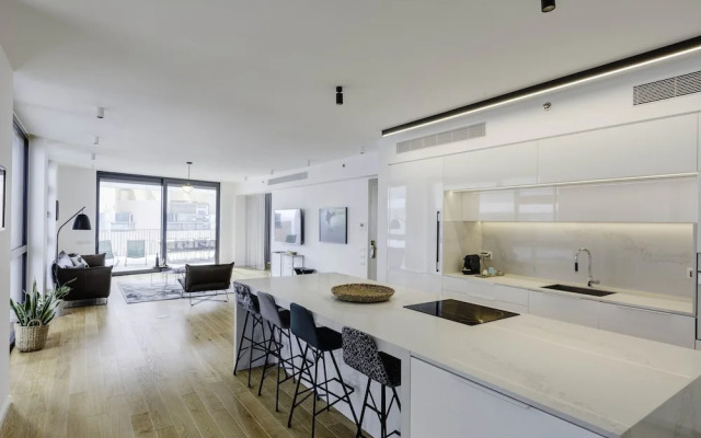 Renoma Hotel