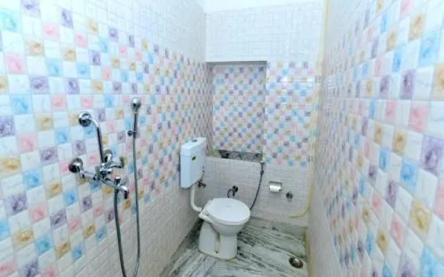 Pushp Guest House