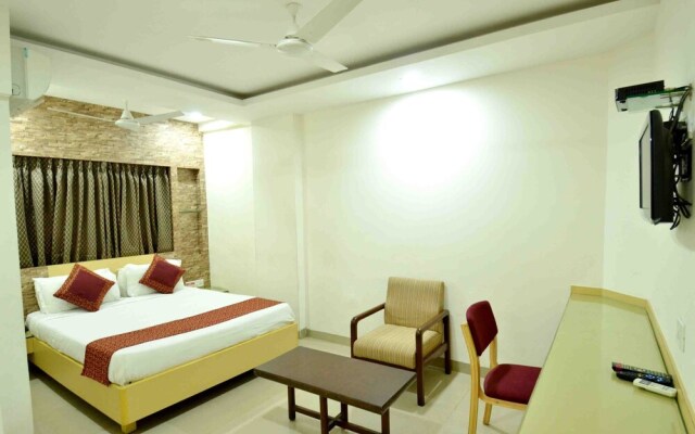 OYO 1498 Hotel Kalinga