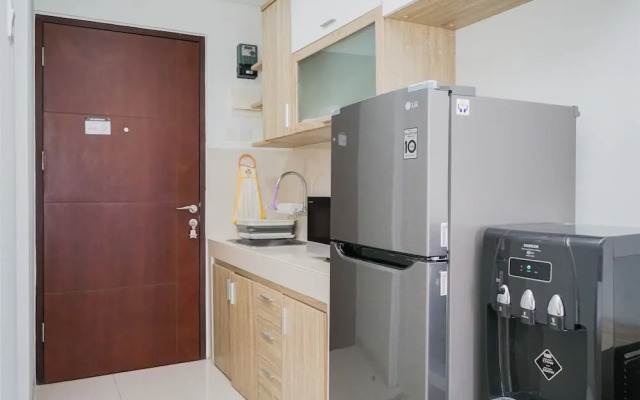 Homey and Simply Studio at Springwood Residence Tangerang Apartment