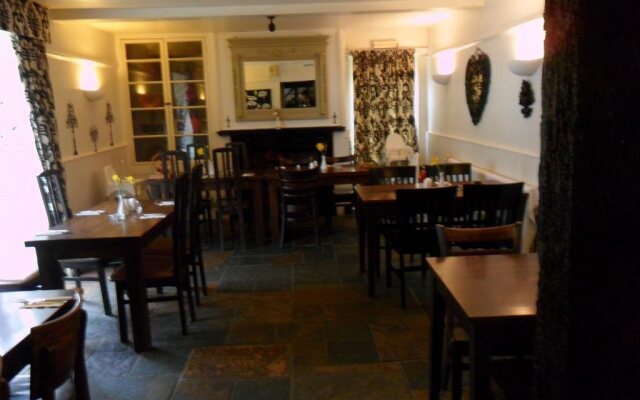 Chequers Inn