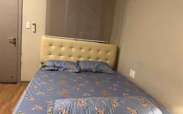 Supertramp House - Gold View Apartment