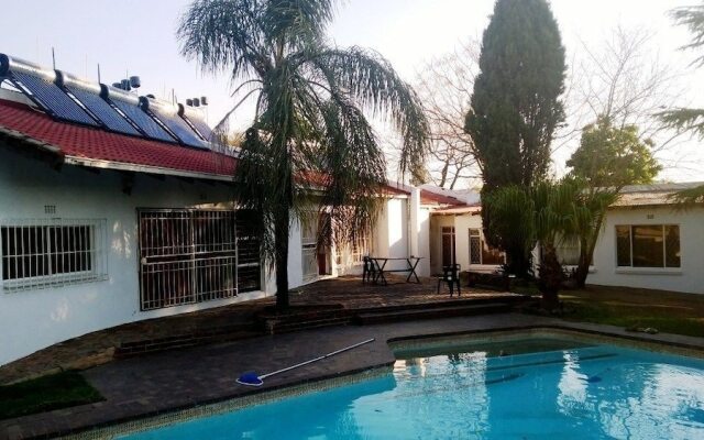 Fourways Boarding Lodge
