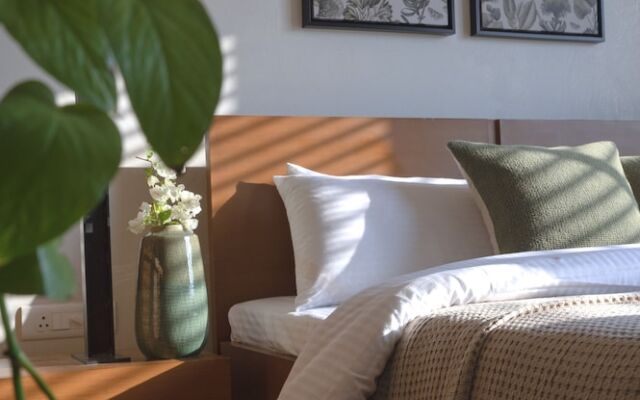 Life At Repose: Lake Villas Resort & Club