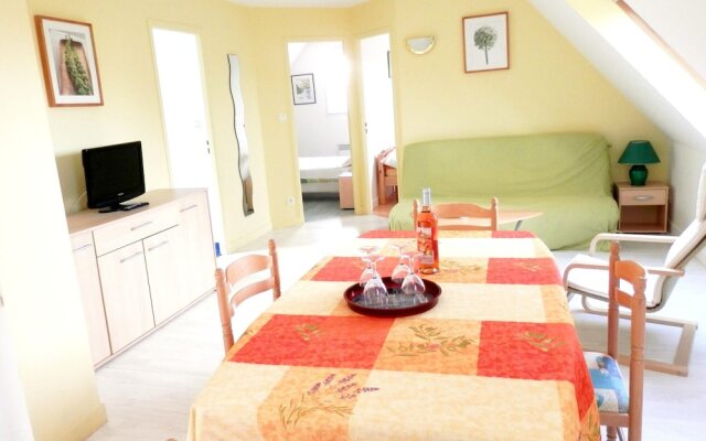 Apartment With 2 Bedrooms in Arzon, With Wonderful City View and Furni