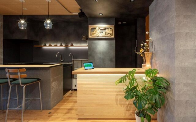 Tanakaya Kyotokarasuma