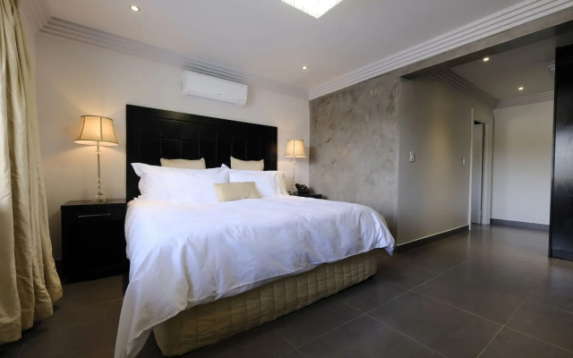 Villa Moyal