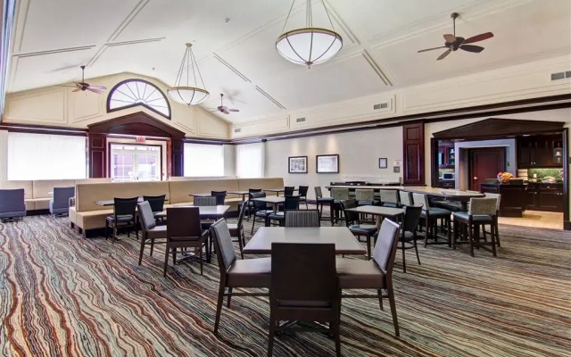 Homewood Suites by Hilton Toronto Mississauga