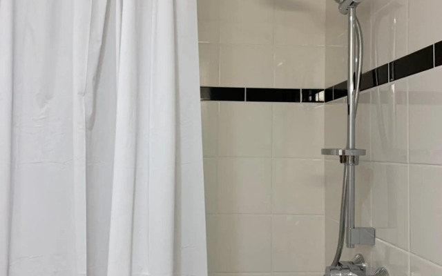 Moov'Appart Hotel Clichy