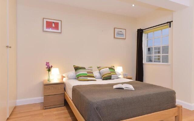 London Bridge Apartments