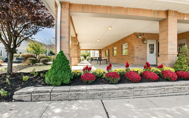 Studio 6 East Brunswick, NJ - NYC Area