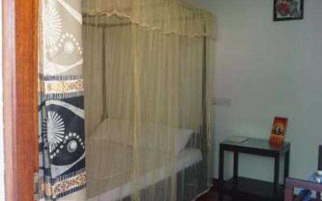 W7 Home Stay