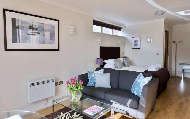 Your Space Apartments - Byron House