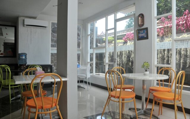 Bale Rama Hotel