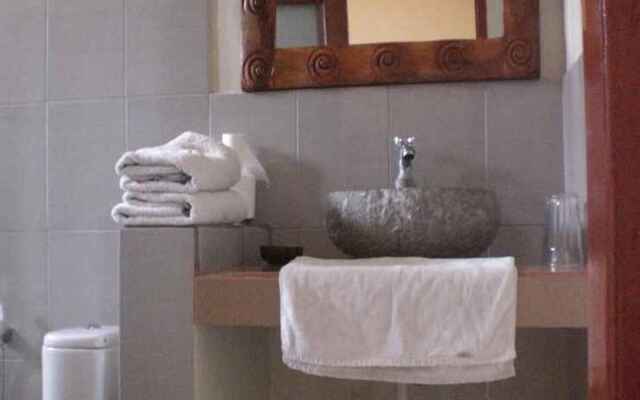 Adi House Homestay