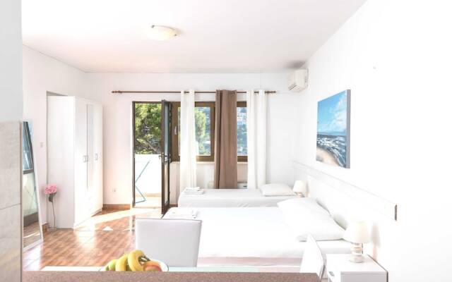 House Apartments Ariva