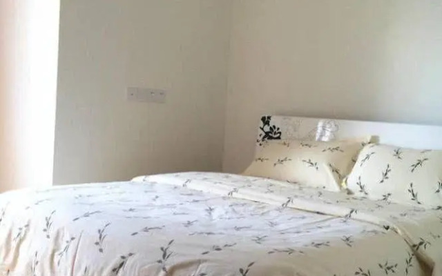 Xingfu Huafu Apartment