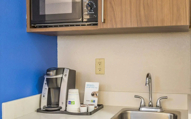 Holiday Inn Express Hotel & Suites Jacksonville - South by IHG